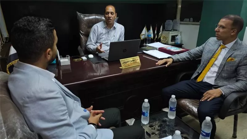 المدير التنفيذي لغرفة الحرف اليدوية يلتقي  ممثلي غرفة الصناعات التلقيدية بالمغرب