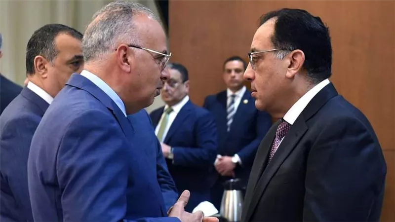 مدبولي يُشدد على ضرورة التزام كل وزارة بتنفيذ القرارات الصادرة عن اجتماع المجلس الأعلى للاستثمار