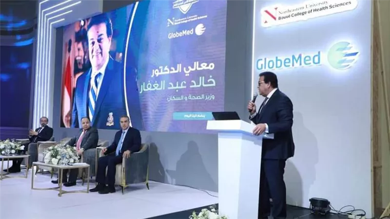 وزير الصحة يشارك في إعلان نتائج الدراسة البحثية «تفعيل دور القطاع الخاص في النهوض بالتغطية الشاملة»
