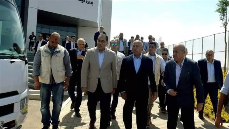 رئيس الوزراء يتفقد ميناء السادس من أكتوبر الجاف بعد تشغيله تجريبيًا