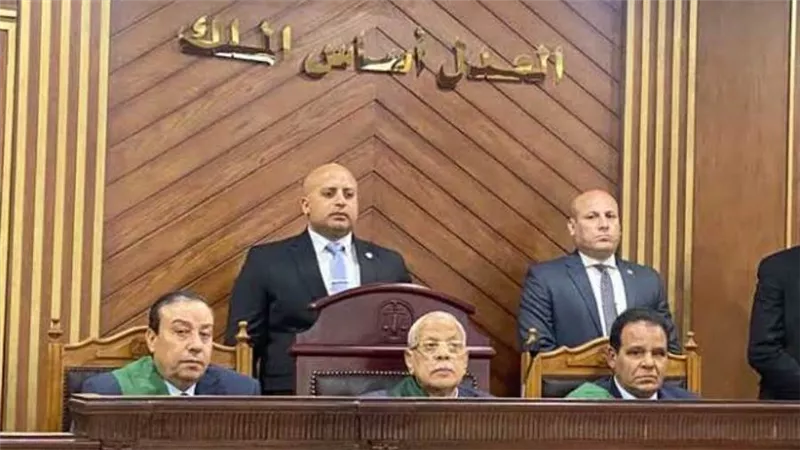 المؤبد لـ 3 متهمين وبراءة آخر في إعادة محاكمتهم بـ 