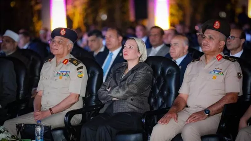 ياسيمن فؤاد توجه الشكر لقيادات القوات المسلحة وإدارة الحرب الكيميائية والقائد العام على دعمه لملف البيئة