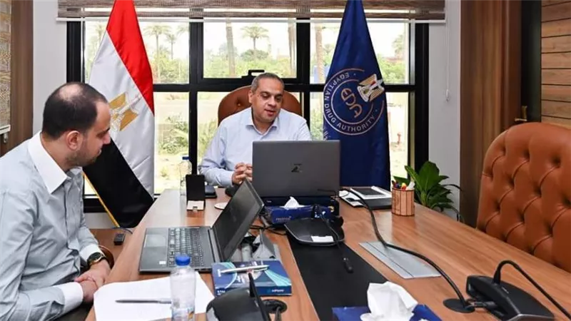 رئيس هيئة الدواء المصرية يحضر اجتماعا افتراضيا مع وزيرة صحة زامبيا