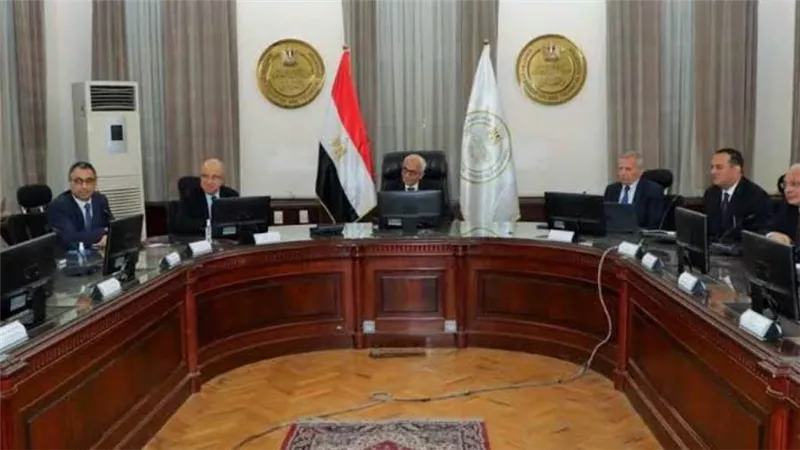 اتحاد الصناعات : تطوير 75 مدرسة فنية حسب دراسة احتياجات سوق العمل