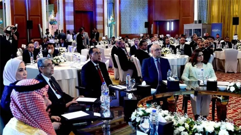 الجزار: مصر سوق واعدة للاستثمار العقارى والفرص الاستثمارية فى مختلف المجالات (صور)