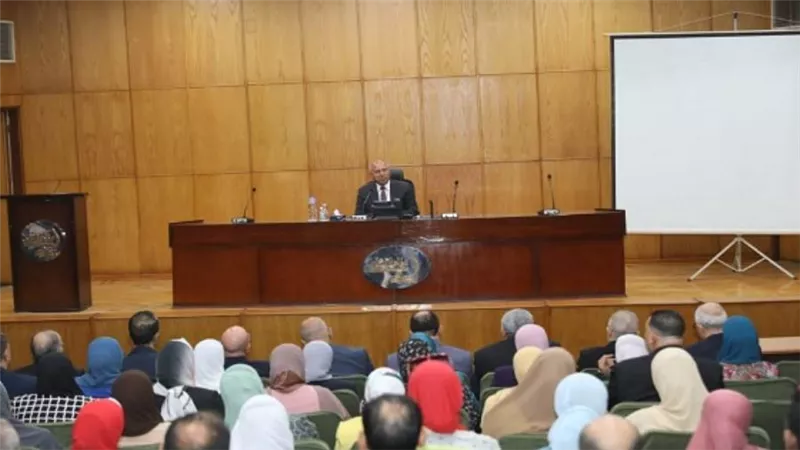 «النقل» تعلن تطبيق نُظم جديدة للحوافز والمناصب: الكفاءة وليست الأقدمية (صور)