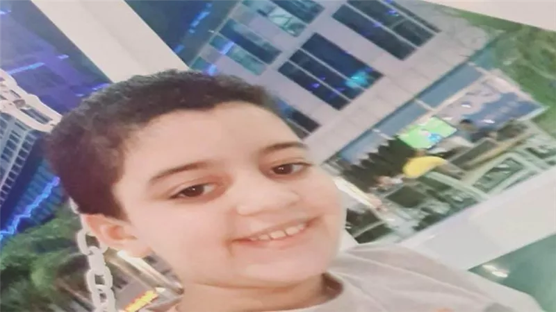 الطالب محمد زيد الصفتي يحصد المركز الأول بالصف الخامس الابتدائي