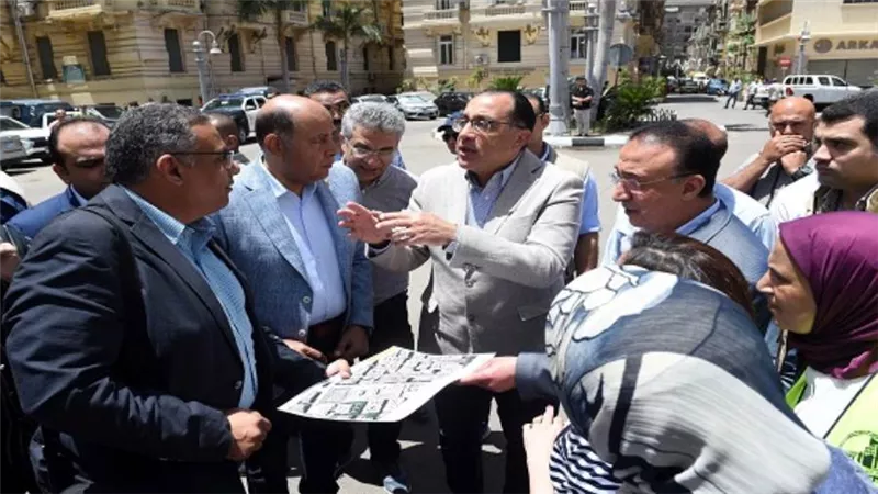 رئيس الوزراء يتفقد مشروع تطوير المتحف اليوناني الروماني بالإسكندرية والمنطقة المحيطة به (صور)