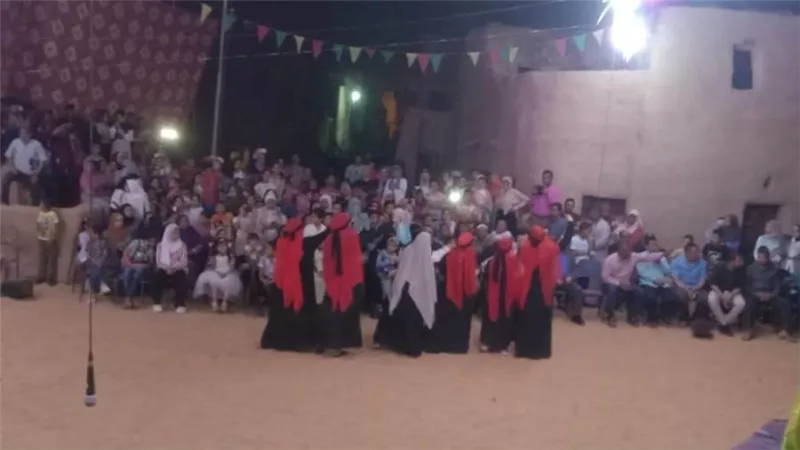 العرض المسرحي 