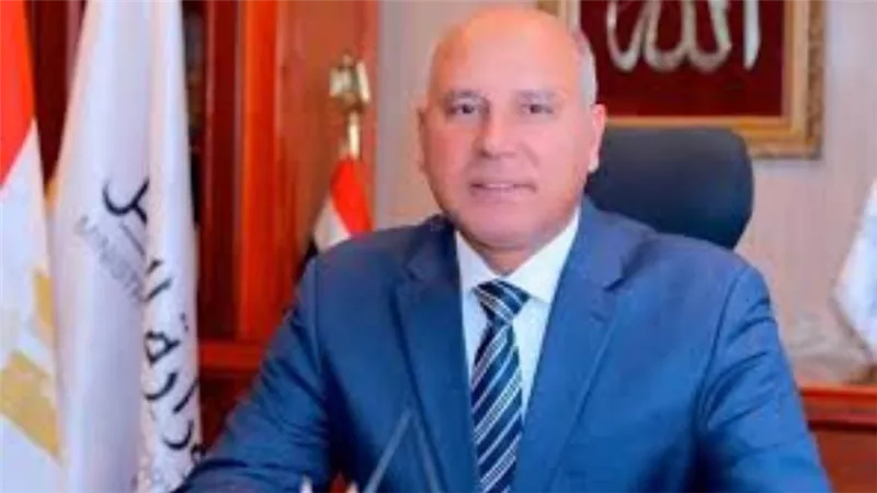 وزير النقل: «سويفل» أول شركة توفق أوضاعها للحصول على خدمة النقل الذكي