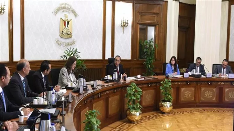 رئيس الوزراء يُتابع موقف طرح عدد من الأصول العقارية بالعاصمة الإدارية والعلمين الجديدة للقطاع الخاص (صور)