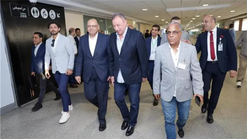 السفير المصري بالمغرب يستقبل بعثة الأهلي
