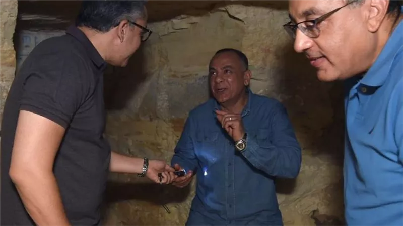 وزيرى: مدبولى طلع على سقالة 18 مترا لنقل شكر الرئيس لمرممي الآثار