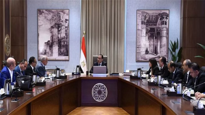 رئيس الوزراء يتابع جهود تطوير المنطقة المحيطة بالمتحف المصري الكبير (صور)