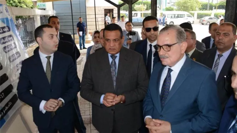 وزير التنمية المحلية ومحافظ كفر الشيخ يتفقدان المركز التكنولوجي لخدمة المواطنين  