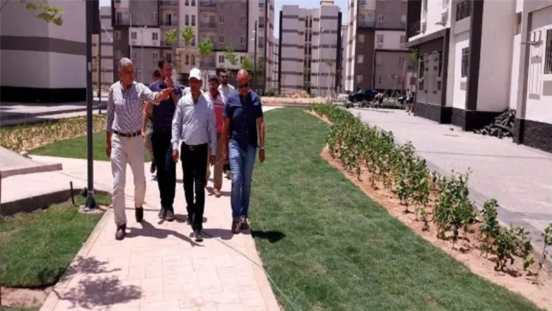 وزير الإسكان يتابع الموقف التنفيذي للمرحلة الثانية بسكن موظفي العاصمة الإدارية الجديدة بمدينة بدر (صور)