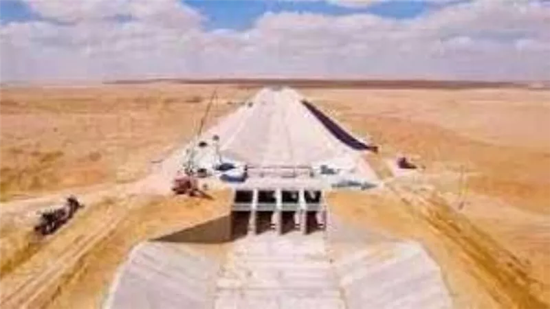 تفاصيل إطلاق مصر المياه في أكبر نهر صناعي بالعالم ..فيديو