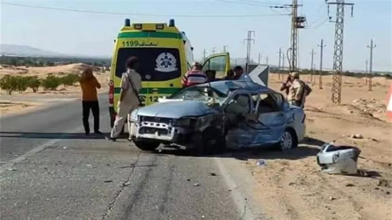 إصابة 3 أشخاص بحادث انقلاب سيارة بالوادي الجديد