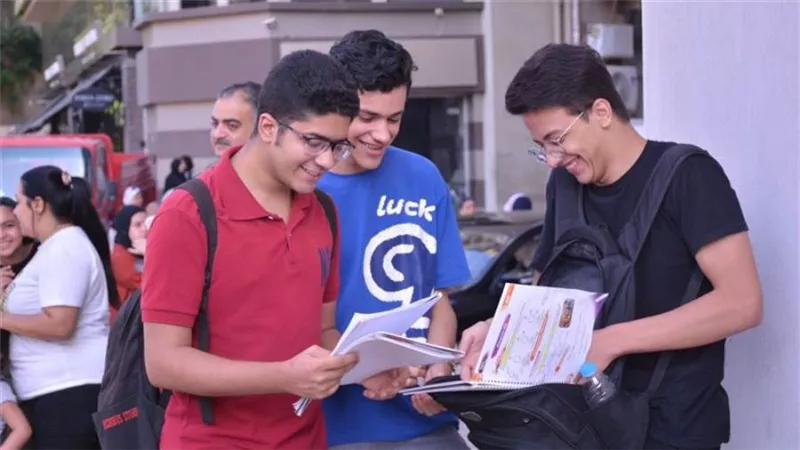53 ألفا و414 طالبا بالثانوية العامة يؤدون امتحاني الفيزياء والتاريخ غدا بالدقهلية