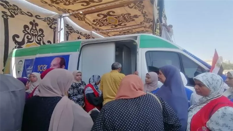 «الصحة» تعلن التقرير اليومي لحملة «100 يوم صحة» (صور)