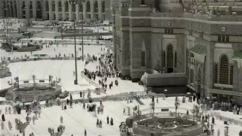 النيابة تستدعي ضحايا ربة منزل متهمة بالنصب عليهم بزعم تسفيرهم الحج