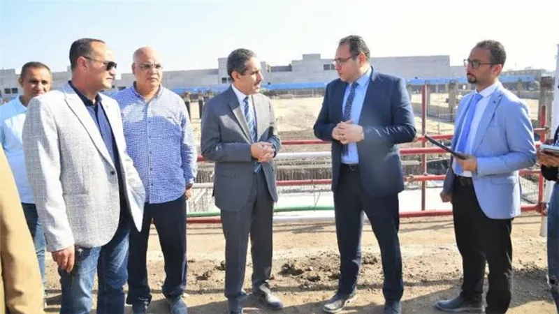 محافظ الغربية يتفقد أعمال التطوير بشركة غزل المحلة