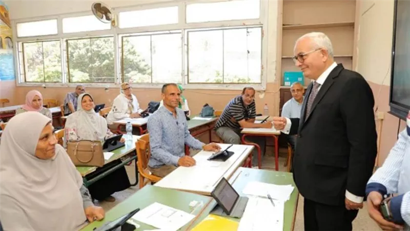 وزير التعليم يختتم زيارته للإسكندرية بتفقد مقر تقدير الدرجات بالمحافظة (صور)