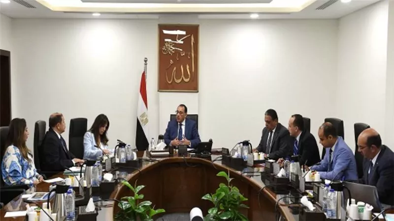 رئيس الوزراء يتابع مستجدات العمل بمشروع تنمية المنطقة الاقتصادية للمثلث الذهبي (صور)