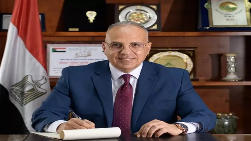 وزير الري يتابع أعمال التطوير الجارية بواحة سيوة