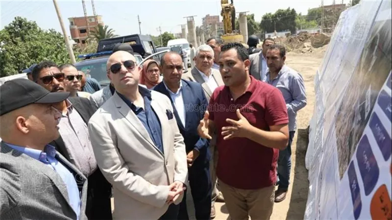 محافظ بني سويف يتفقد مشروع إنشاء كوبرى مزلقان طريق الفيوم الواسطى