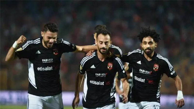 الأهلي يخطف 3 نقاط ثمينة من أنياب البنك الأهلي في الدوري المصري