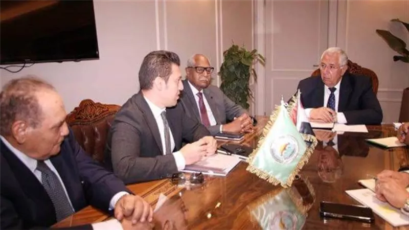 2 مليار دولار.. شركة ليبية تسعى لزيادة استثماراتها والاستفادة من الاستقرار بـ مصر