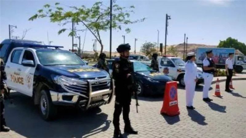 تحويلات مرورية بالقاهرة لتنفيذ مشروع تقاطع امتداد محور الحضارة مع كورنيش النيل