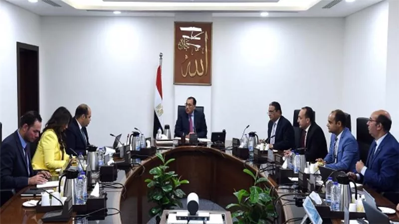 رئيس الوزراء يستعرض جهود جهاز حماية المنافسة عن السنة المالية الماضية (صور)