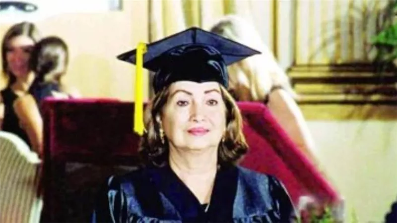 ١٩ عامًا على الرحيل.. «الشورى» فى عددها الجديد تحيى ذكرى« قاهرة المستحيل » سعاد كفافي.