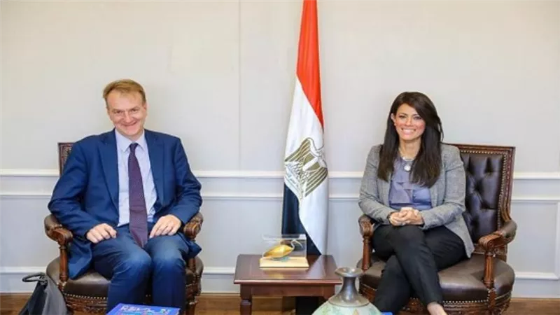 وزيرة التعاون الدولي تلتقي المستشار الخاص للمفوض السامي لمنظمة الأمم المتحدة لشئون اللاجئين (صور)