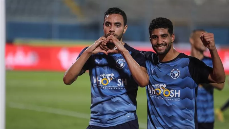 بيراميدز يهزم الأهلي بثلاثية ويحرمه من الدوري اللا هزيمة