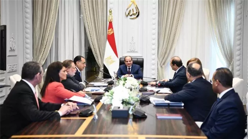 الرئيس السيسي يستعرض مؤشرات الاقتصاد المصري وآخر مستجدات الأوضاع الاقتصادية العالمية