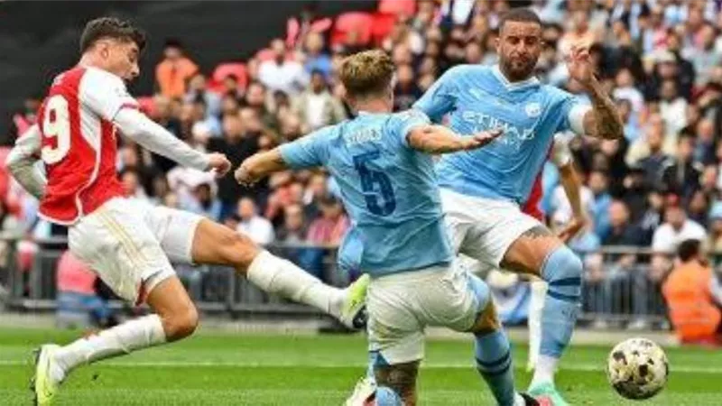 شوط أول سلبي بين أرسنال ومانشستر سيتي في نهائي كأس الدرع الخيرية