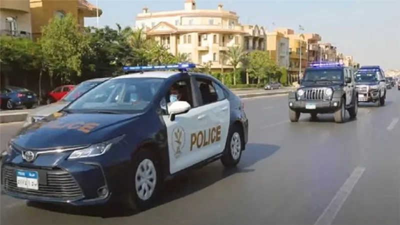 الداخلية تضبط 28 بندقية ومخدرات في حملات أمنية
