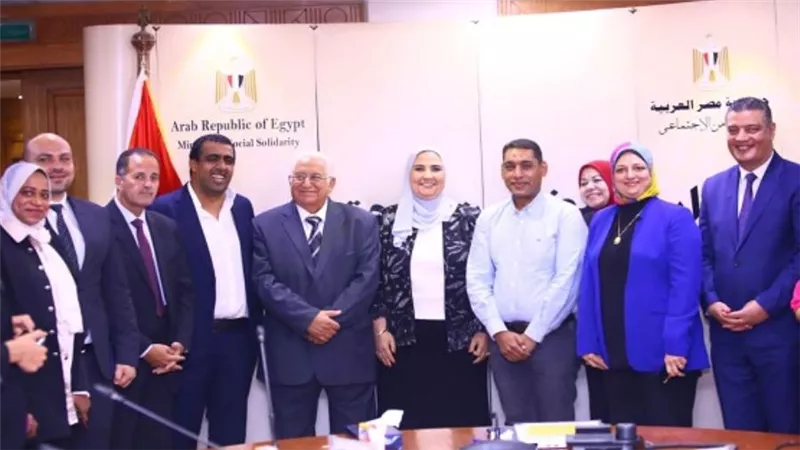 القباج تطلق «هنوصلك» لاستخراج مليون بطاقة خدمات متكاملة إضافية نهاية يناير 2024 (صور)