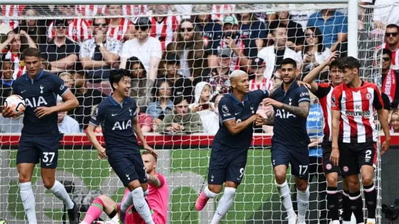 توتنهام يتعادل 2-2 مع برينتفورد في الدوري الإنجليزي