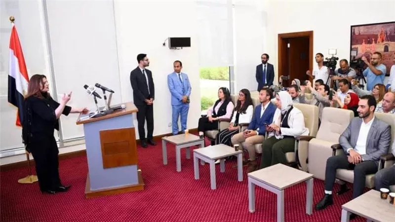 وزيرة الهجرة تستعرض إنجازات عمل الوزارة خلال عام من توليها الحقيبة الوزارية