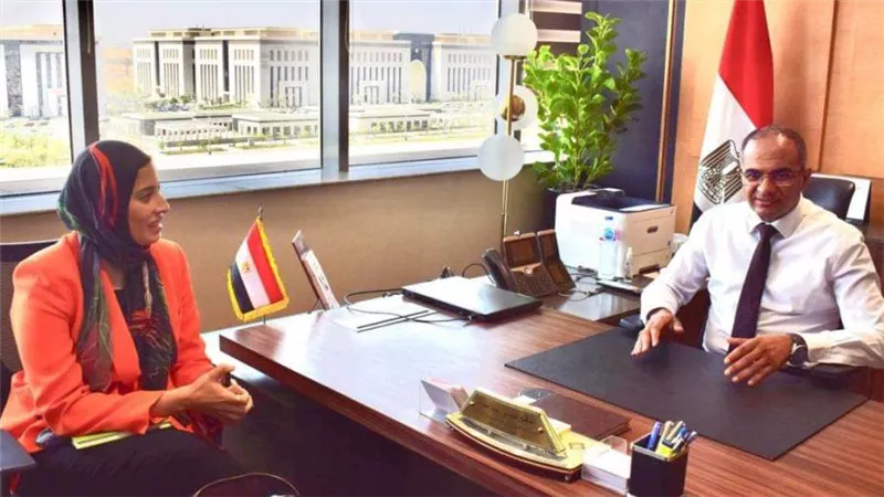 ‫ نائب وزير الإسكان يلتقي ممثلي الوكالة الأمريكية للتنمية  لبحث أوجه التعاون المشترك