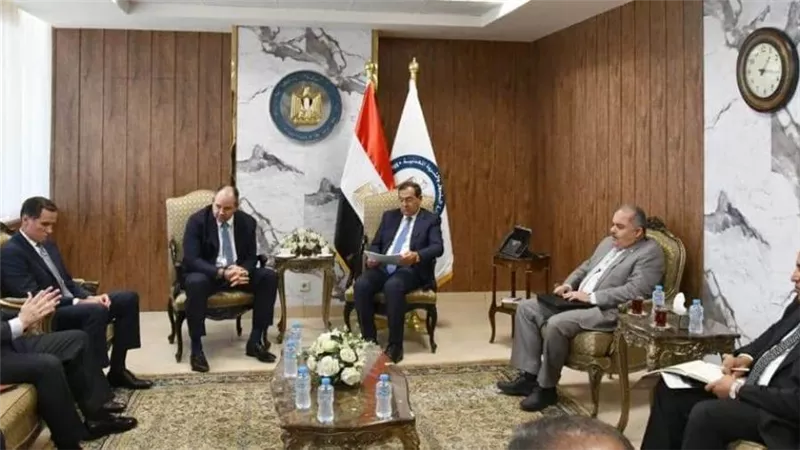 وزير البترول يستقبل الرئيس التنفيذي لشركة أباتشي 