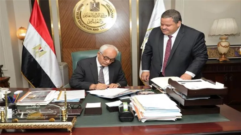 وزير التعليم يعتمد نتيجة الدبلومات الفنية الدور الثاني 2023 بنسبة نجاح 92.4%