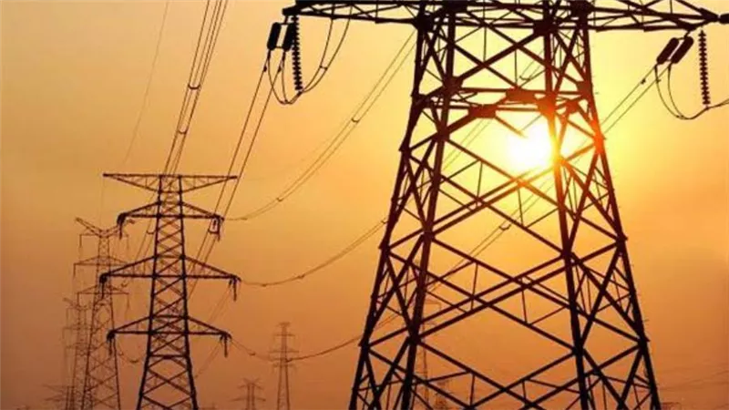 الكهرباء: الحمل المتوقع اليوم 34 ألف ميجاوات
