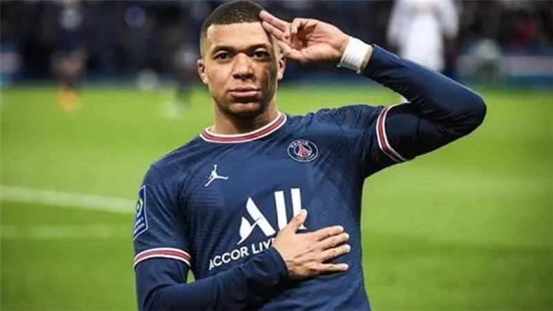 مبابي يقود تشكيل باريس سان جيرمان أمام لانس في الدوري الفرنسي