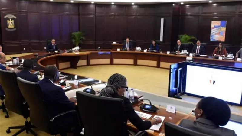 مدبولي يتابع خطة التعاون مع مؤسسة التمويل الدولية في برنامج الطروحات الحكومية
