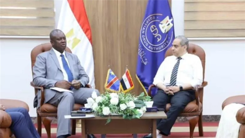 رئيس هيئة الدواء يبحث مع سفير الكونغو الديمقراطية تعزيز التعاون